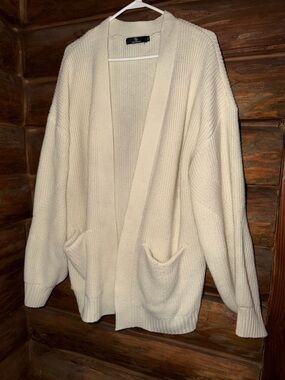 Open-Front Cream Pocket Knit Cardigan - Women Sweater- Size XL